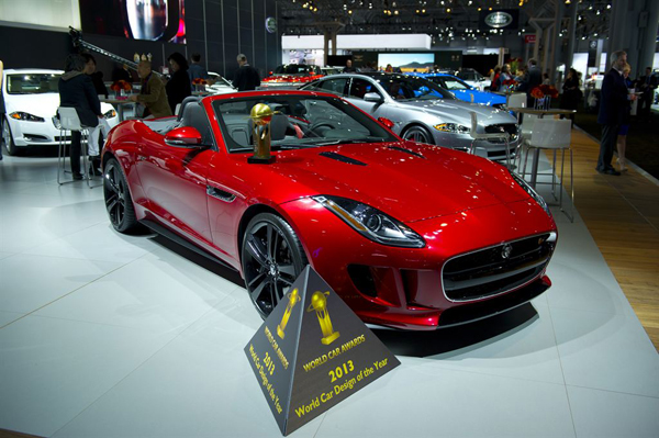 Jaguar-F-TYPE-Declared-2013-World-Car-Design-of-the-Year