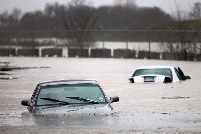 Reduce the Damage to a Flooded Car