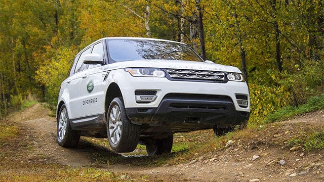 Land Rover’s Off-road Beast