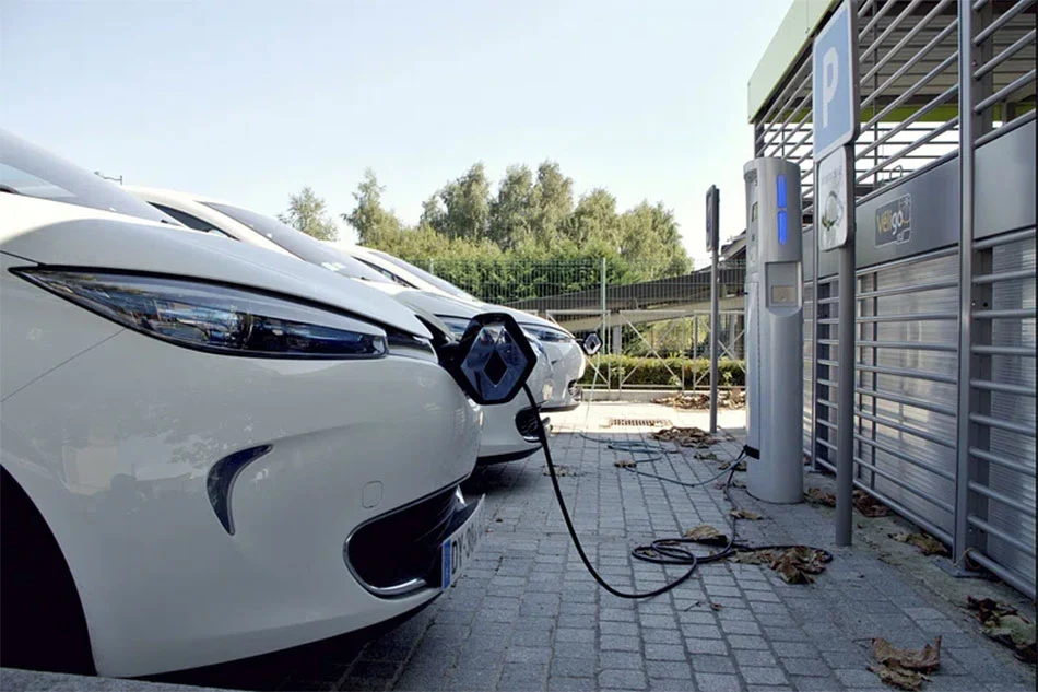 fast-charging your electric vehicle